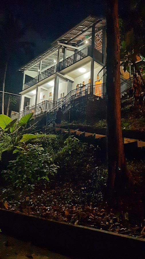 Kelapa Gading Villas Banyuwangi  Exterior foto