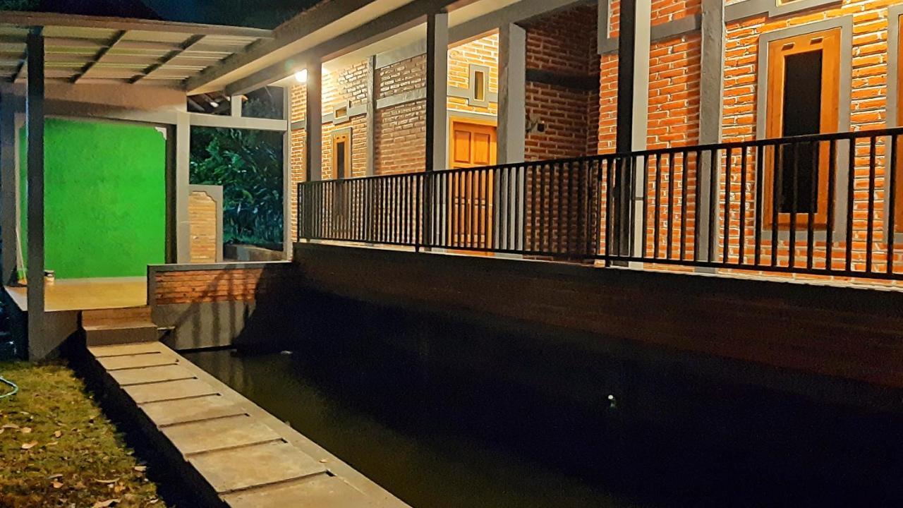Kelapa Gading Villas Banyuwangi  Exterior foto